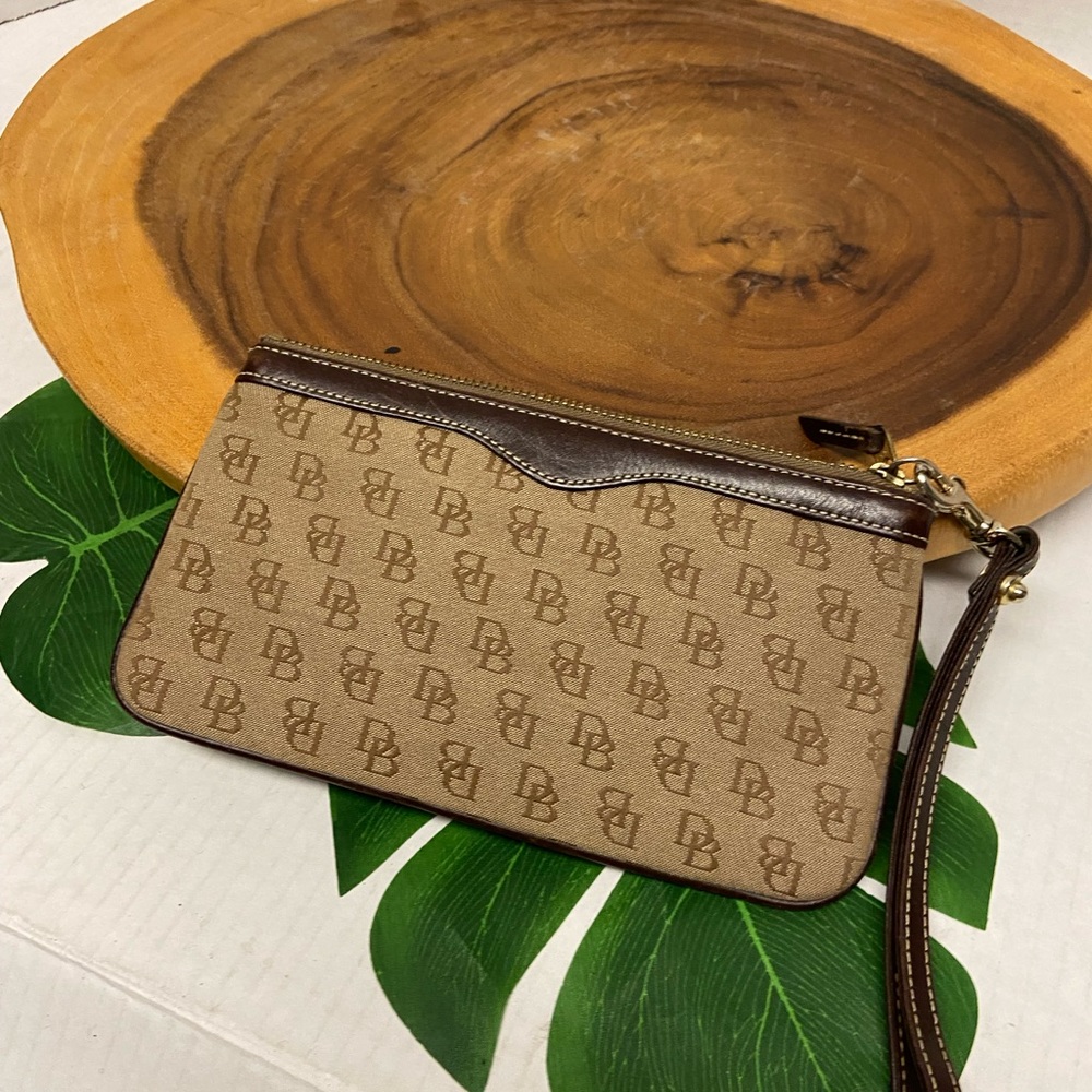Dooney & Boutke Db Canvas & Leather Wristlet - image 3
